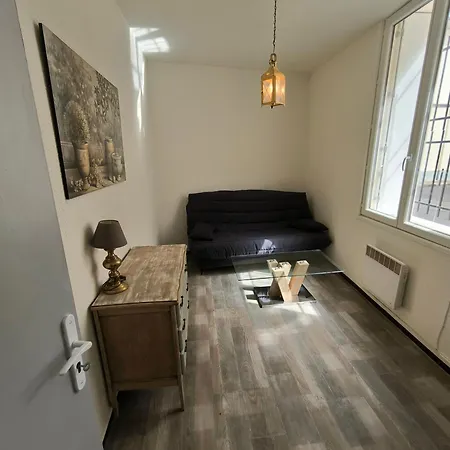 Chaleureux Dans Le Centre De Apartment *