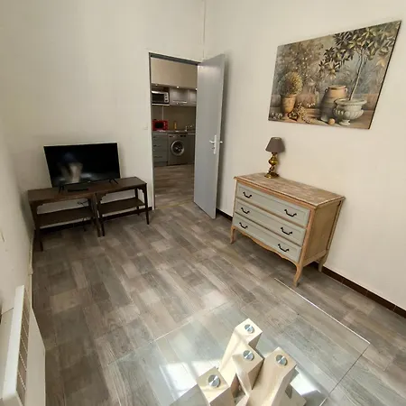 Apartment Chaleureux Dans Le Centre De *